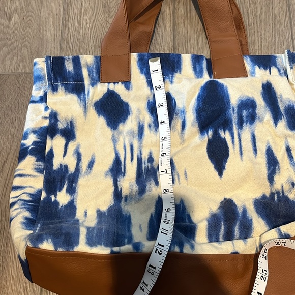 NWOT Tote from Lu+Elle - Picture 4 of 6